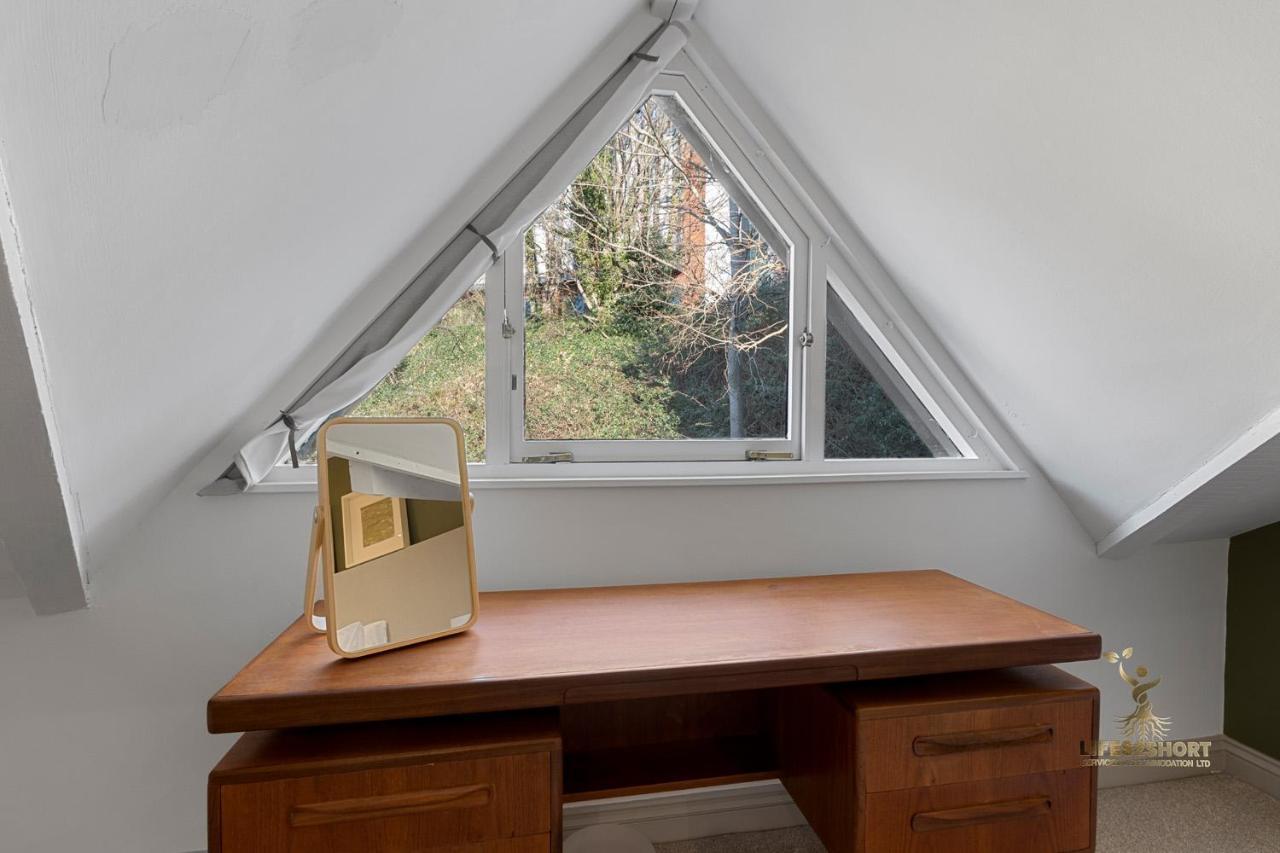 Luxe Courtyard Apartment For 4 Near Exeter City Centre Buitenkant foto