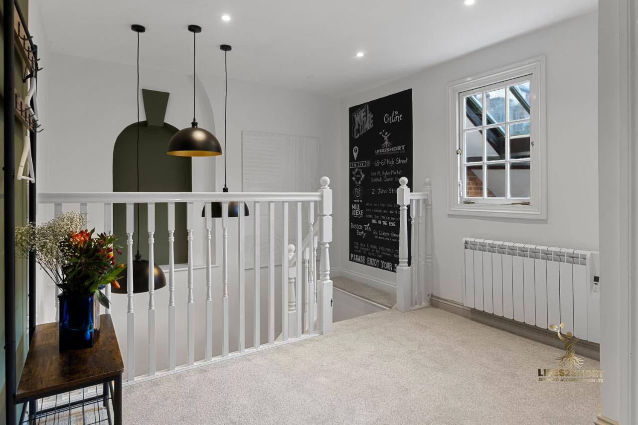 Luxe Courtyard Apartment For 4 Near Exeter City Centre Buitenkant foto