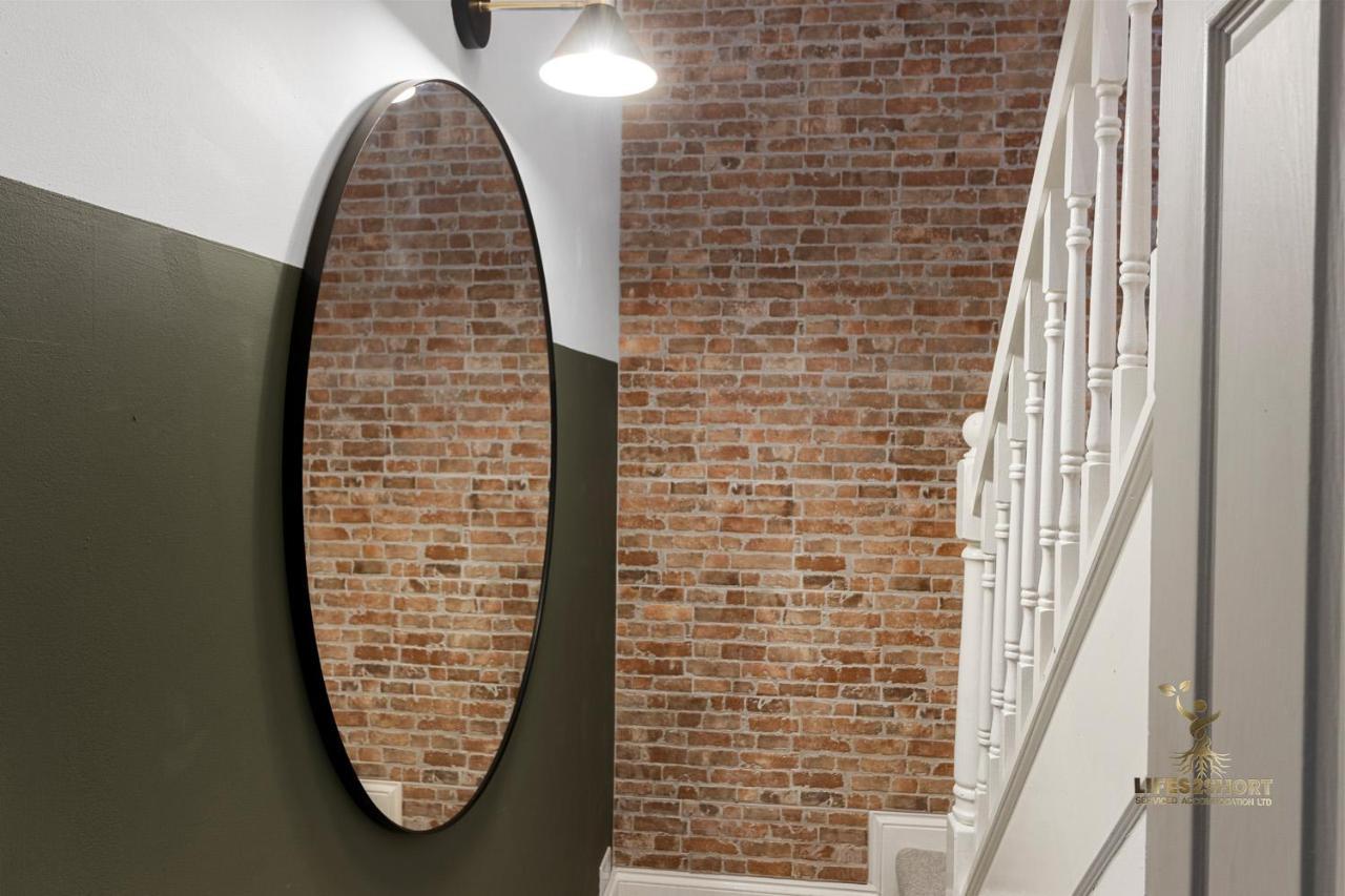 Luxe Courtyard Apartment For 4 Near Exeter City Centre Buitenkant foto